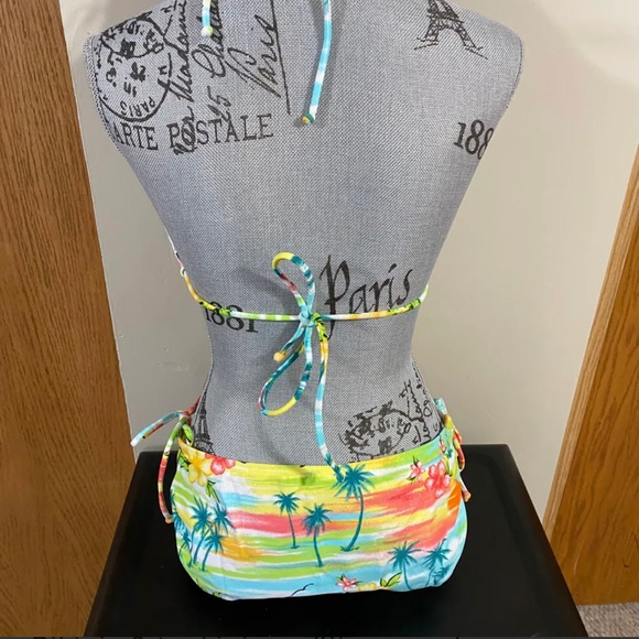 Cute extra large bikini - Picture 6 of 7